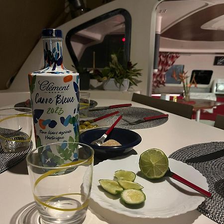Imagine972 Martinique Bateau Hotel A Quai Le Marin 3 Cabines 3 Salles De Bains 6 Pers Maxi Екстериор снимка